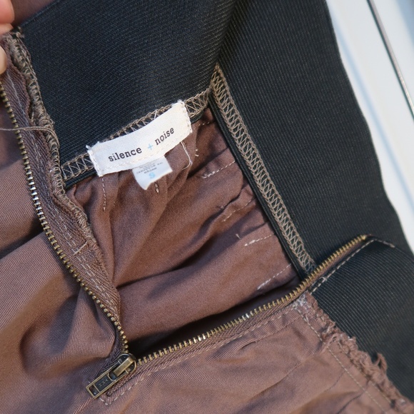 Silence + Noise Vari Multi-Tuck Mini Skirt Small - Picture 7 of 7